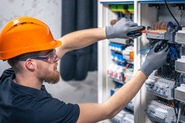 Best Local Electrician Companies  in Seneca Knolls, NY